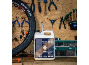 Joe&rsquo;s Gravel Sealant 5 Liter