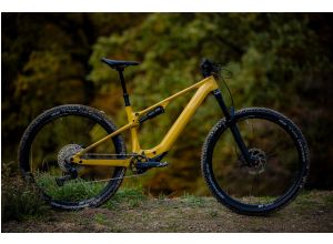 superior iXF 9.2 / Matte Mustard