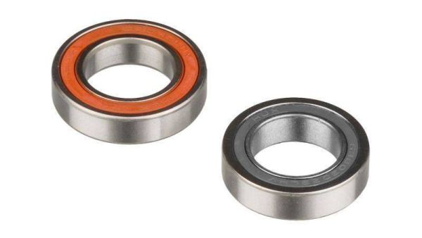 HUB BEARING SET REAR DBT