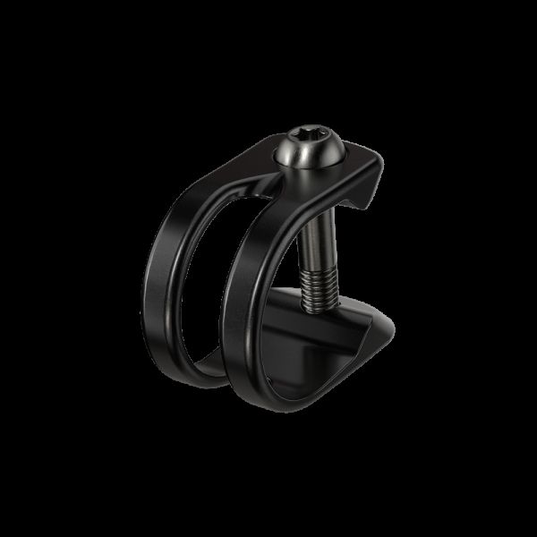 AM DB CLAMP U AL BLK BOLT STAI
