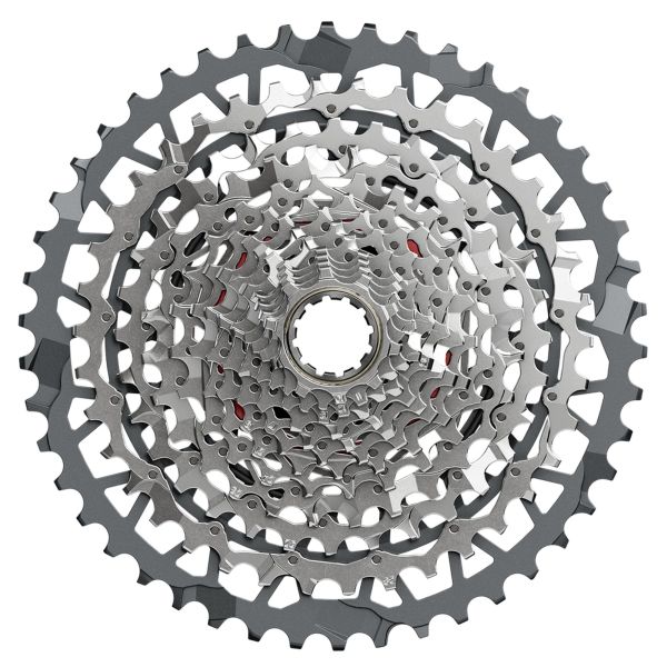 AM CS XG 1351 E1 XPLR 10-46